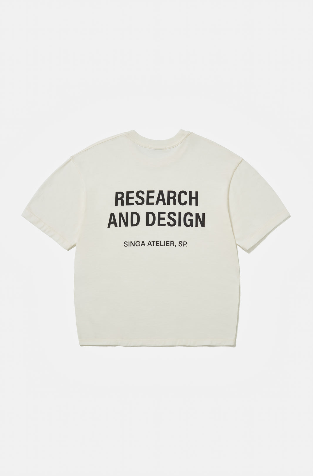 Camiseta Boxy Regular Research & Design